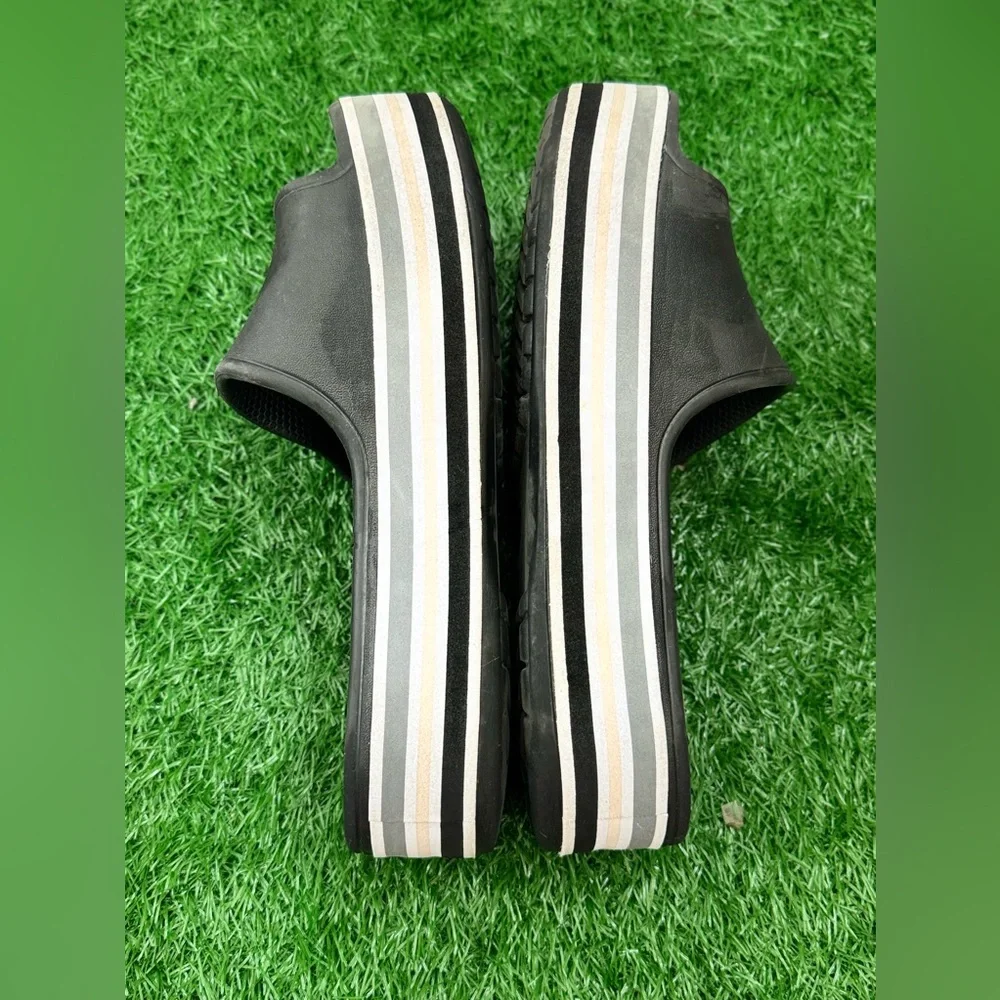 Unisex Crocs‎ platform Size M-7 W-9